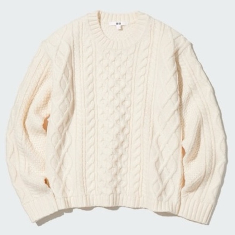 Uniqlo Cable Crewneck Sweater